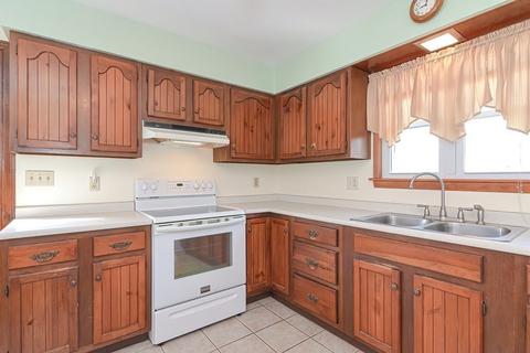 34 Smith St, Fairhaven, MA 02719 photo 18