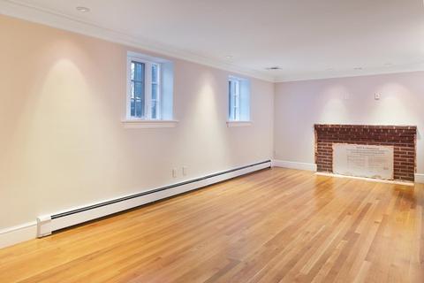 25 Royal Rd, Brookline, MA 02445 photo 15