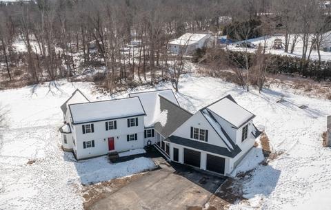 141 Eight Lots Rd, Sutton, MA 01590 photo 2