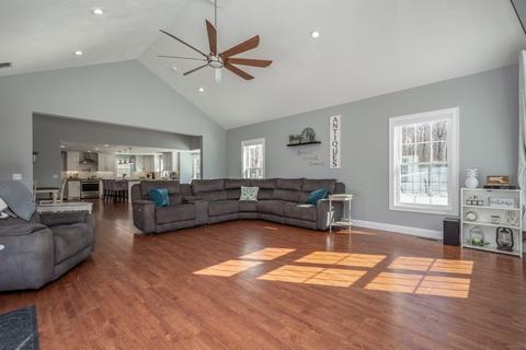 141 Eight Lots Rd, Sutton, MA 01590 photo 15