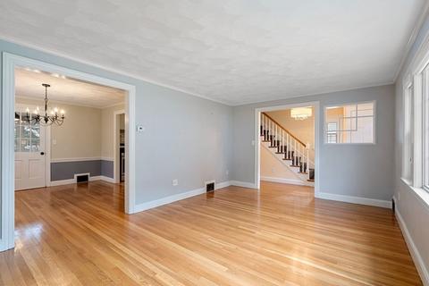 51 Chickering Rd, Dedham, MA 02026 photo 7
