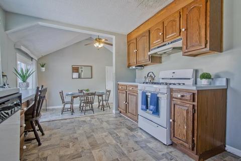 72 Kipling St, Springfield, MA 01118 photo 10