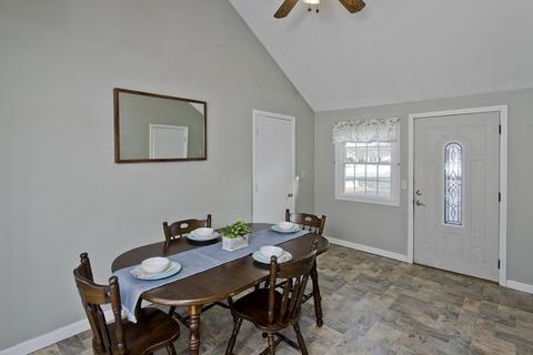 72 Kipling St, Springfield, MA 01118 photo 5