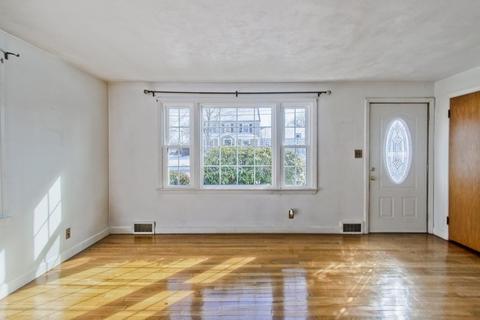 72 Kipling St, Springfield, MA 01118 photo 18