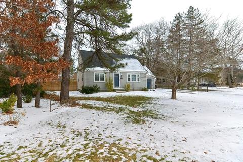 20 Linwood Ave, Wareham, MA 02571 photo 1