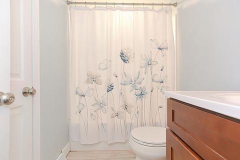 20 Linwood Ave, Wareham, MA 02571 photo 7