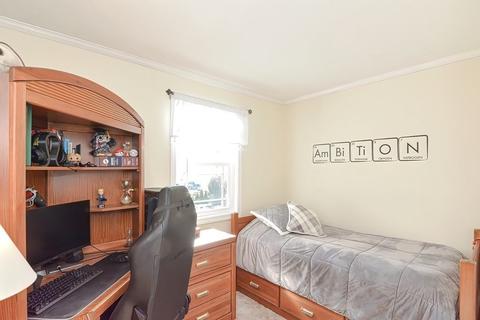 197 Bush St, Fall River, MA 02724 photo 17