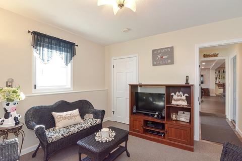 197 Bush St, Fall River, MA 02724 photo 33