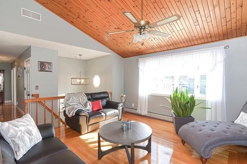 197 Bush St, Fall River, MA 02724 photo 5