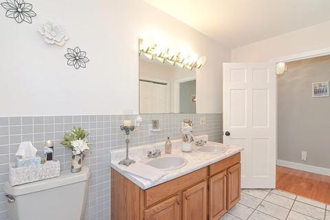 197 Bush St, Fall River, MA 02724 photo 16