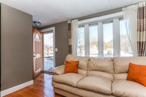 48 Bamforth Rd, Springfield, MA 01118 photo 3