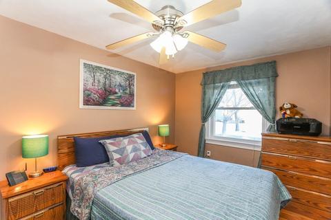 48 Bamforth Rd, Springfield, MA 01118 photo 16