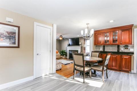 48 Bamforth Rd, Springfield, MA 01118 photo 10