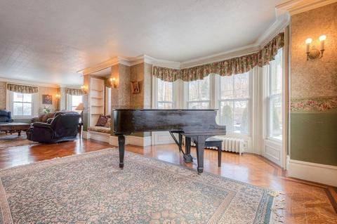 128 Main St, Upton, MA 01568 photo 15