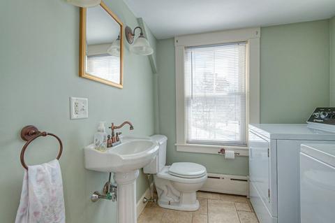 128 Main St, Upton, MA 01568 photo 9