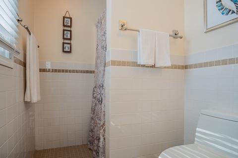 290 Pleasant St, Marblehead, MA 01945 photo 23