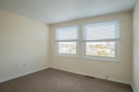 290 Pleasant St, Marblehead, MA 01945 photo 25