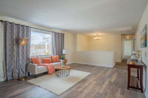 290 Pleasant St, Marblehead, MA 01945 photo 10