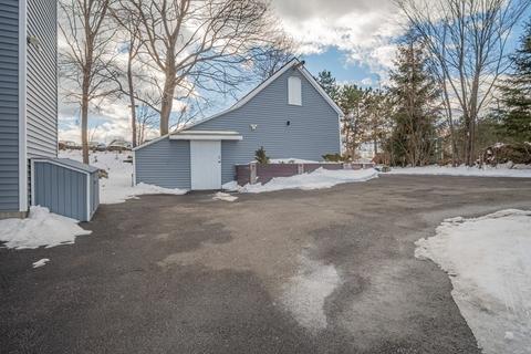 290 Pleasant St, Marblehead, MA 01945 photo 41
