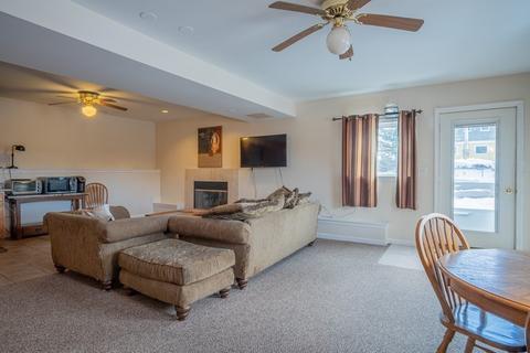 290 Pleasant St, Marblehead, MA 01945 photo 33