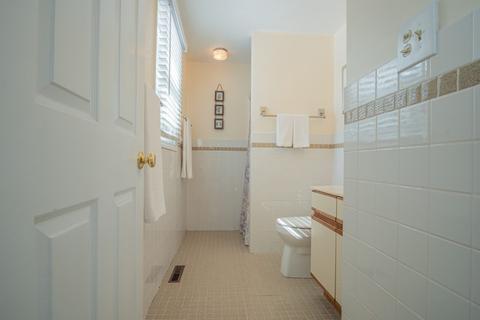 290 Pleasant St, Marblehead, MA 01945 photo 22