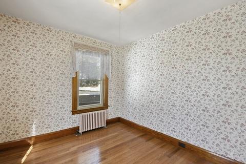 46 Harvard St, Gardner, MA 01440 photo 13