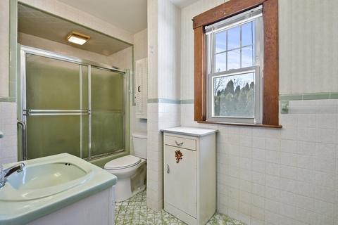 46 Harvard St, Gardner, MA 01440 photo 14