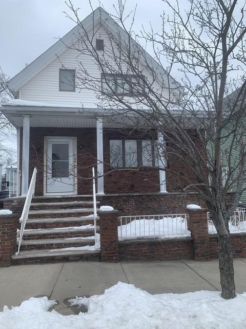 24 Spring St, Everett, MA 02149 photo 2