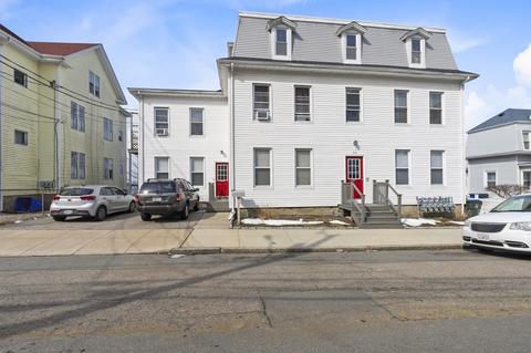 74 Barnaby St, Fall River, MA 02720 photo 3