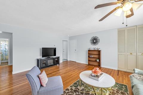 111 Colonial Cir #D, Chicopee, MA 01020 photo 7