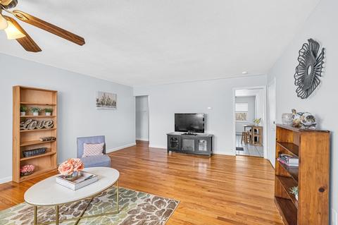 111 Colonial Cir #D, Chicopee, MA 01020 photo 6