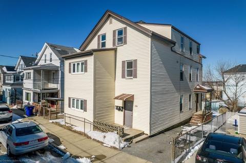 298 Division St, Fall River, MA 02721 photo 2