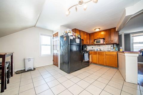 298 Division St, Fall River, MA 02721 photo 31