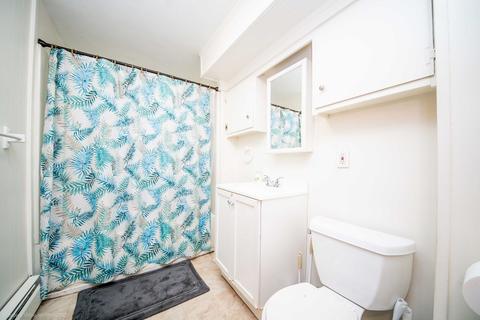 298 Division St, Fall River, MA 02721 photo 22