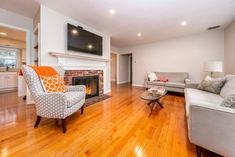 15 Surf Dr, Mashpee, MA 02649 photo 4