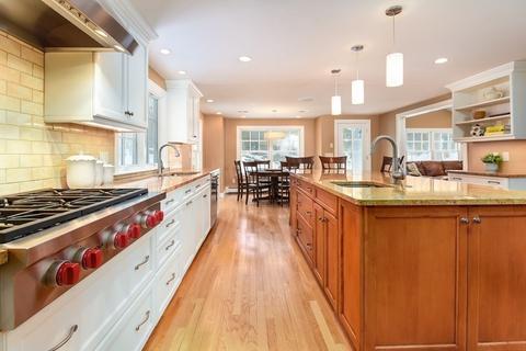 65 Richardson Dr, Needham, MA 02492 photo 6