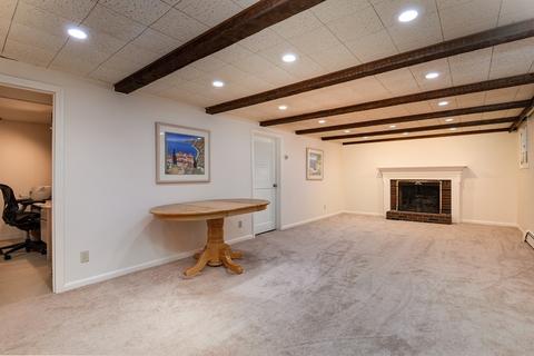 65 Richardson Dr, Needham, MA 02492 photo 28