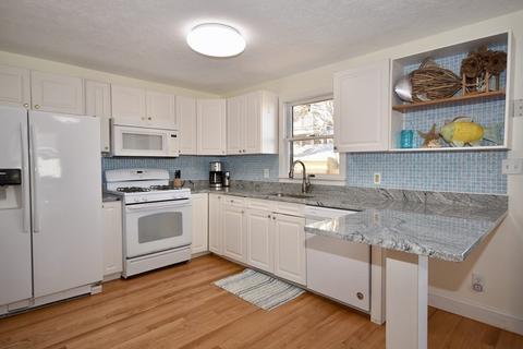 50 Highland Ave, Wareham, MA 02558 photo 17
