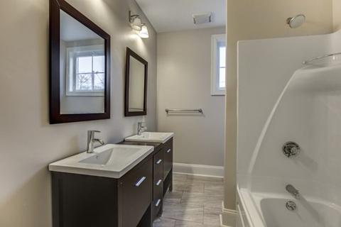 752 Hale St, Beverly, MA 01915 photo 17