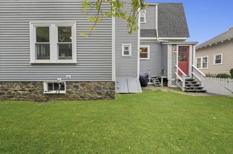 8 Pierce St, Marblehead, MA 01945 photo 27