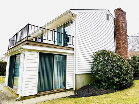 472 Bullock St, Fall River, MA 02720 photo 25