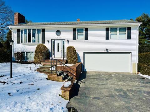 472 Bullock St, Fall River, MA 02720 photo 1
