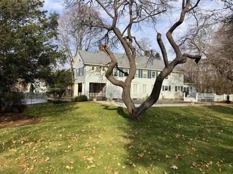 8 Orchard Rd, Gloucester, MA 01930 photo 2