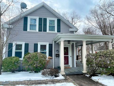 41 E High St, Avon, MA 02322 photo 1