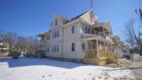57 Lester St, Springfield, MA 01108 photo 2