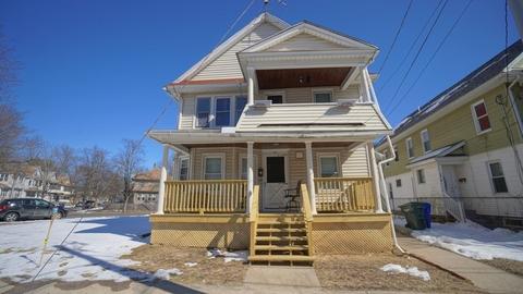 57 Lester St, Springfield, MA 01108 photo 1