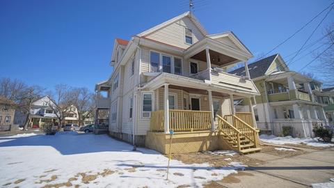 57 Lester St, Springfield, MA 01108 photo 4