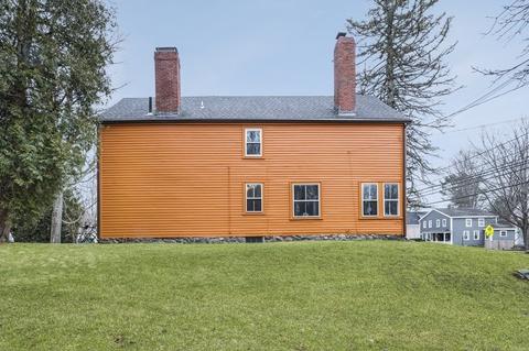 19 Centre St, Danvers, MA 01923 photo 6