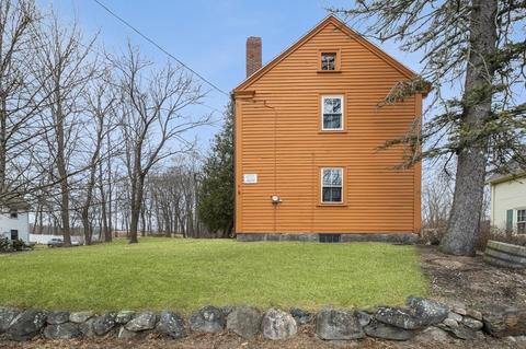 19 Centre St, Danvers, MA 01923 photo 3