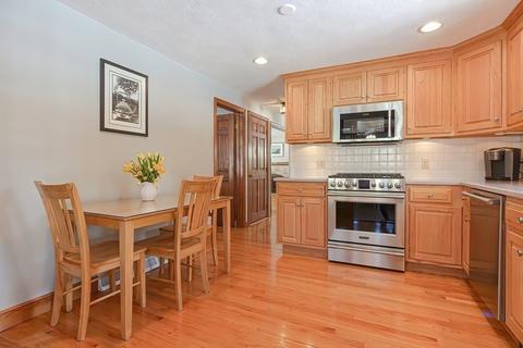 36 Forest St, Franklin, MA 02038 photo 15